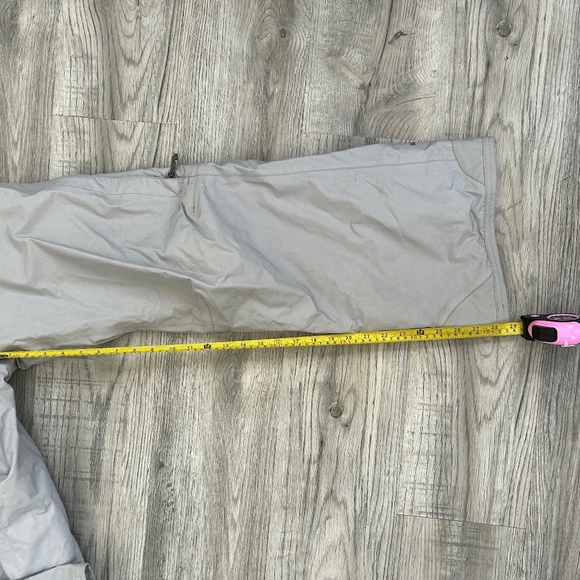 The North Face Light Gray HyVent Ski Pants Sz M - Picture 9 of 10